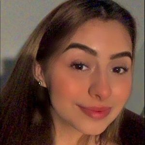 Meet your Posher, Jenifer